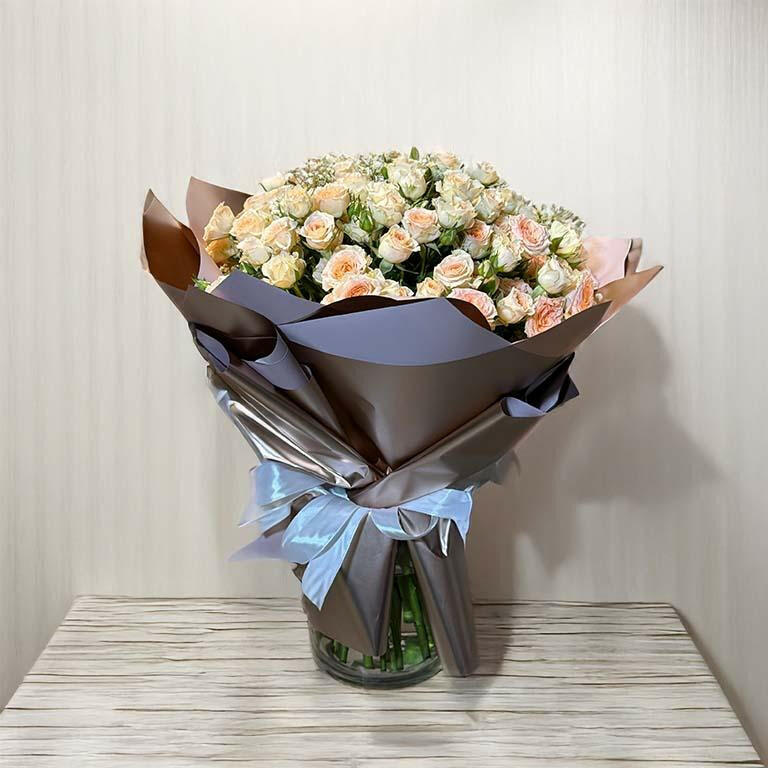 Elegant birthday flower arrangements by Rosabella Flowers featuring fresh flowers as the perfect gift.