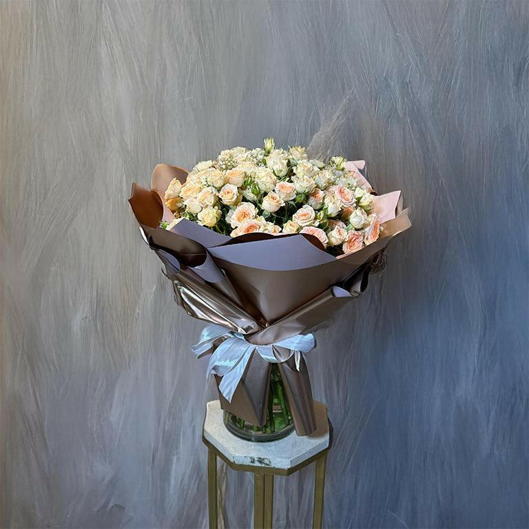Elegant birthday flower arrangements by Rosabella Flowers featuring fresh flowers as the perfect gift.