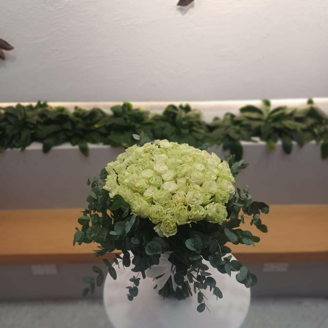 White Rose - American - Rosabella Flowers