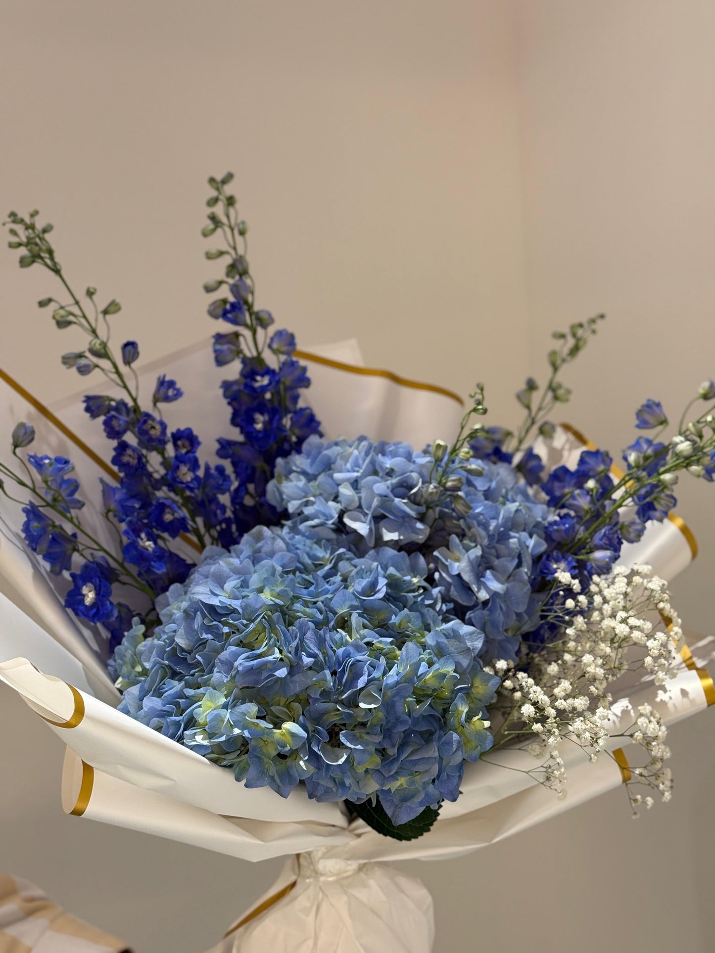 Blue Pearl - Rosabella Flowers