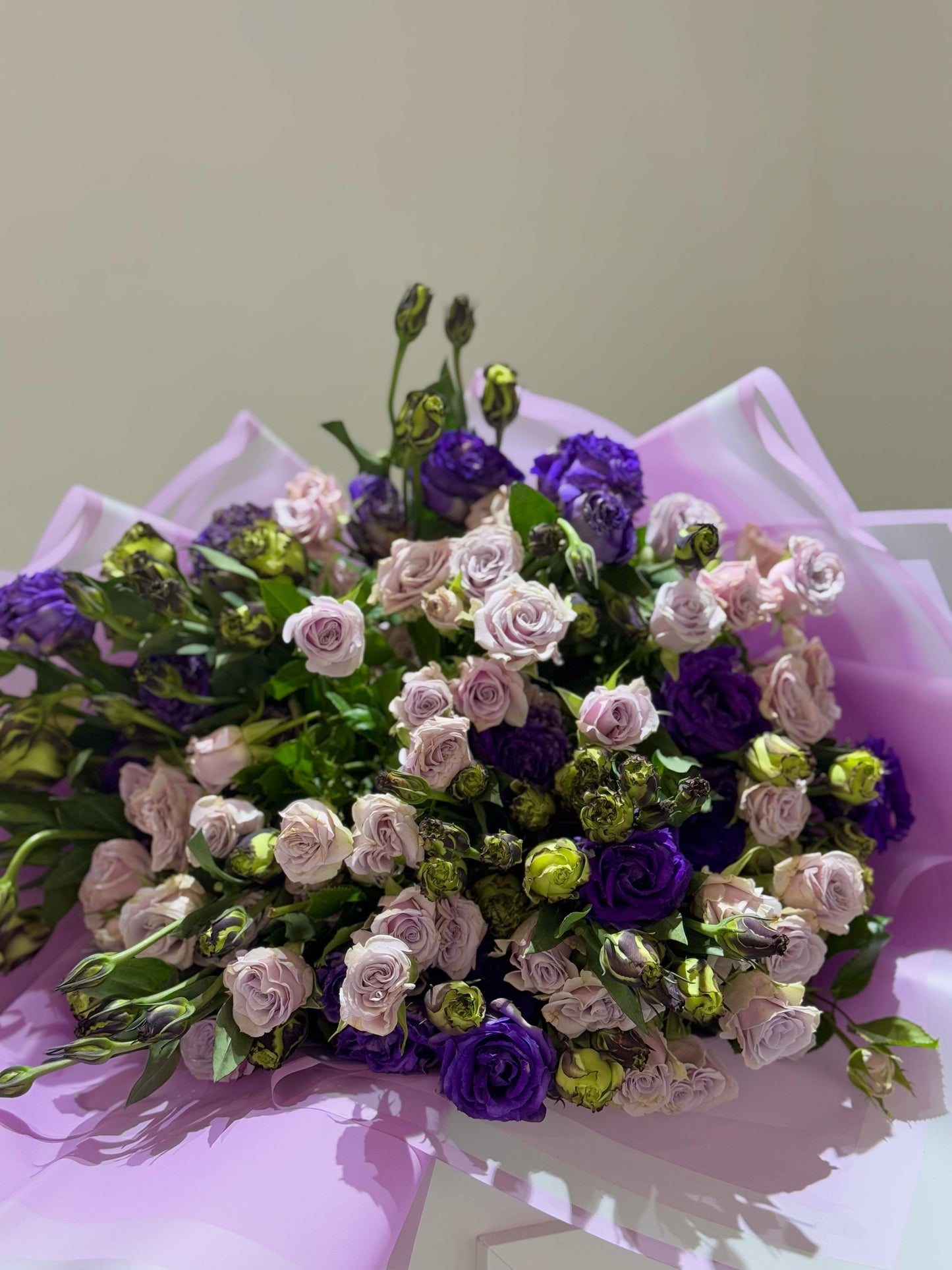 Shadowie - Rosabella Flowers